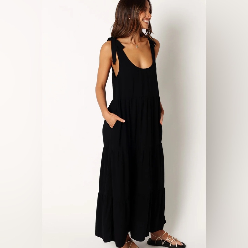 Petal & Pup Black Tiered Midi Dress with Tie Shoulder Straps and Scoop Neck